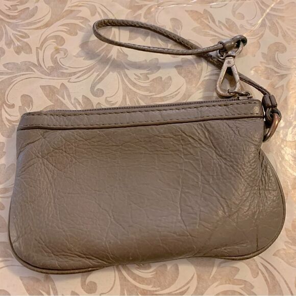 Vintage Calvin Klein Wristlet Gray Pebbled Leather Hardware Has Wear 4”x6.5” - Picture 2 of 4